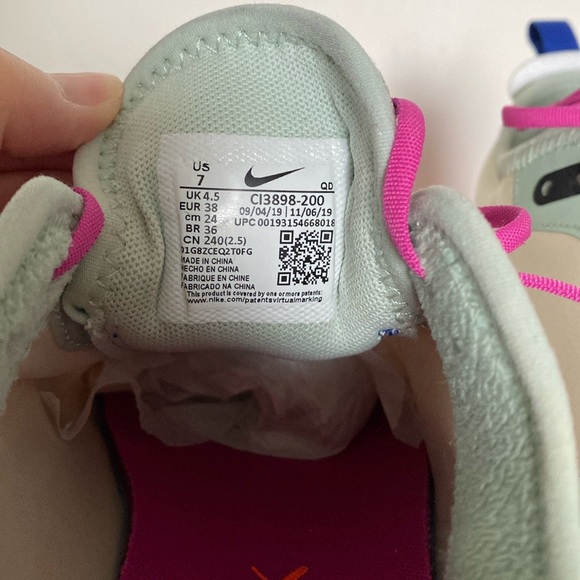 Nike Air Max Dia - Picture 7 of 7